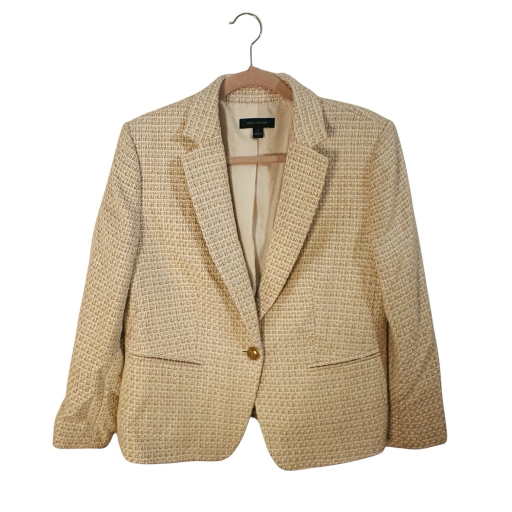 Ann Taylor One-Button Blazer Cream Colored Women’s Size 10 Excellent Condition